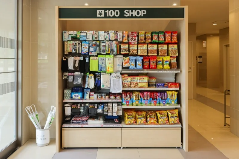 100円ショップ